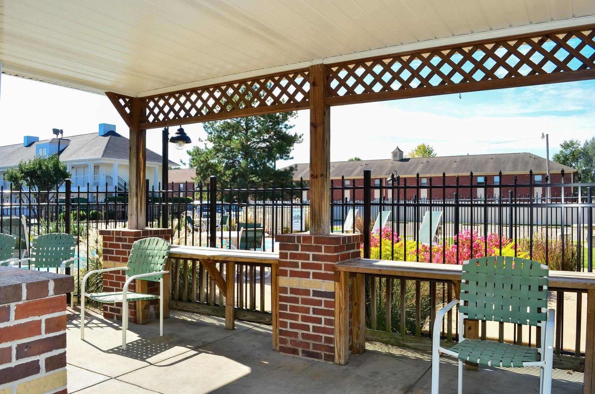 Intown Suites Extended Stay Decatur Al Eksteriør bilde